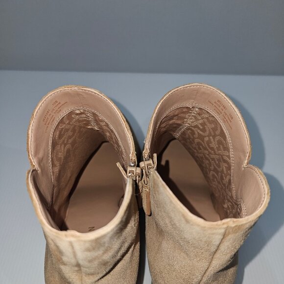 NEW Cole Haan Elyse Ankle Bootie Size 10 Blush Tan Suede Block Heel Pointed Toe - Picture 10 of 14